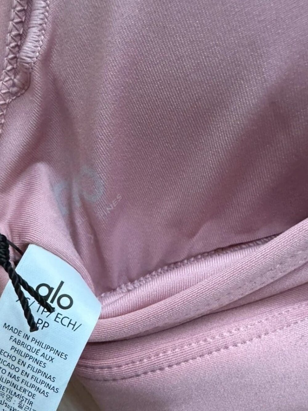 ALO Yoga Airlift Intrigue Bra & Airlift Energy Short Set Pink Size XS - Picture 8 of 9